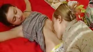 Tóc vàng cuties Sophie Moone video sex thú và Candy Strong mất nó lên của họ lỗ đít